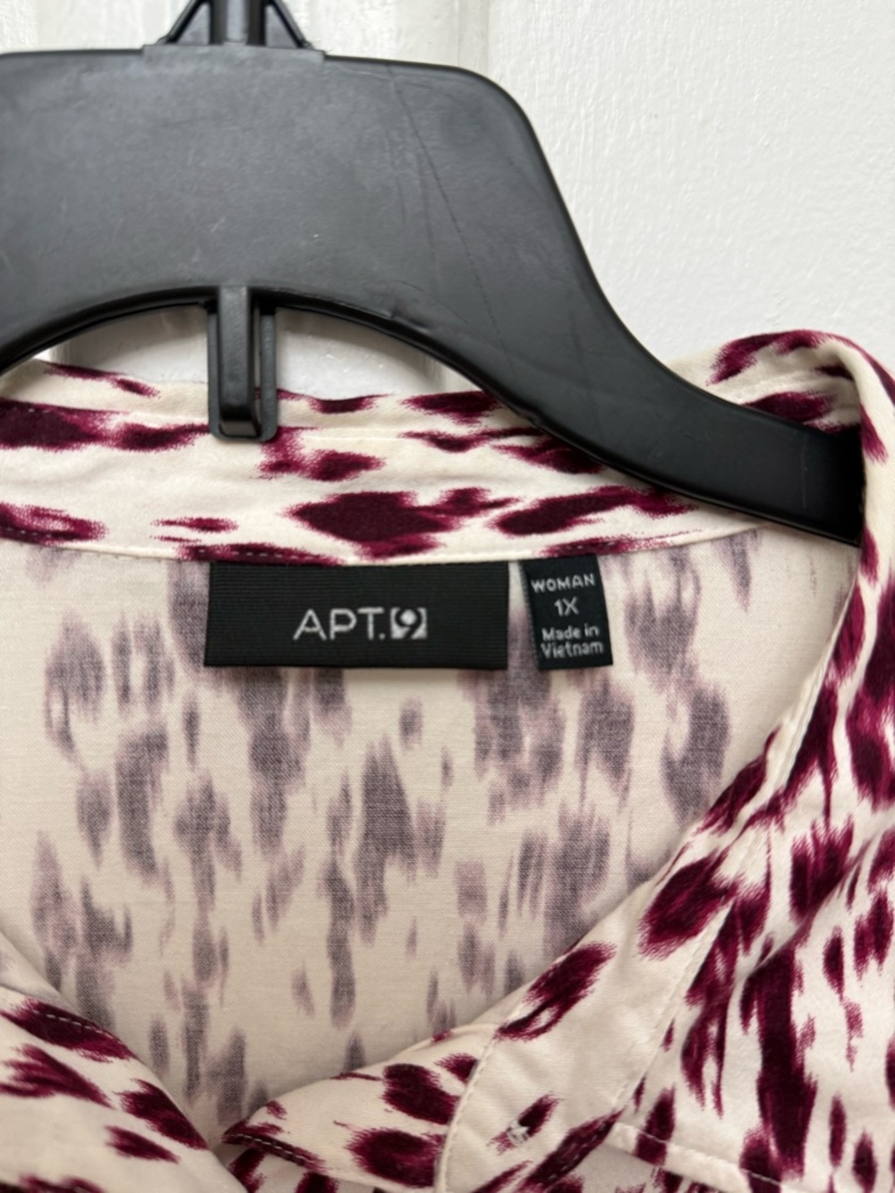 Apt. 9 Patterned White & Maroon Button Down Blous… - image 3